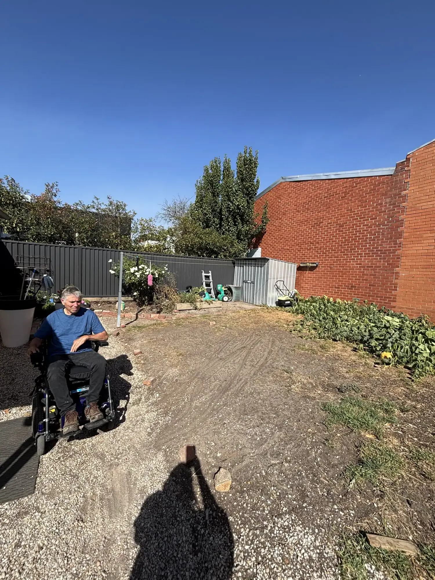 Romany Lambert Ballarat - Garden - Before 03