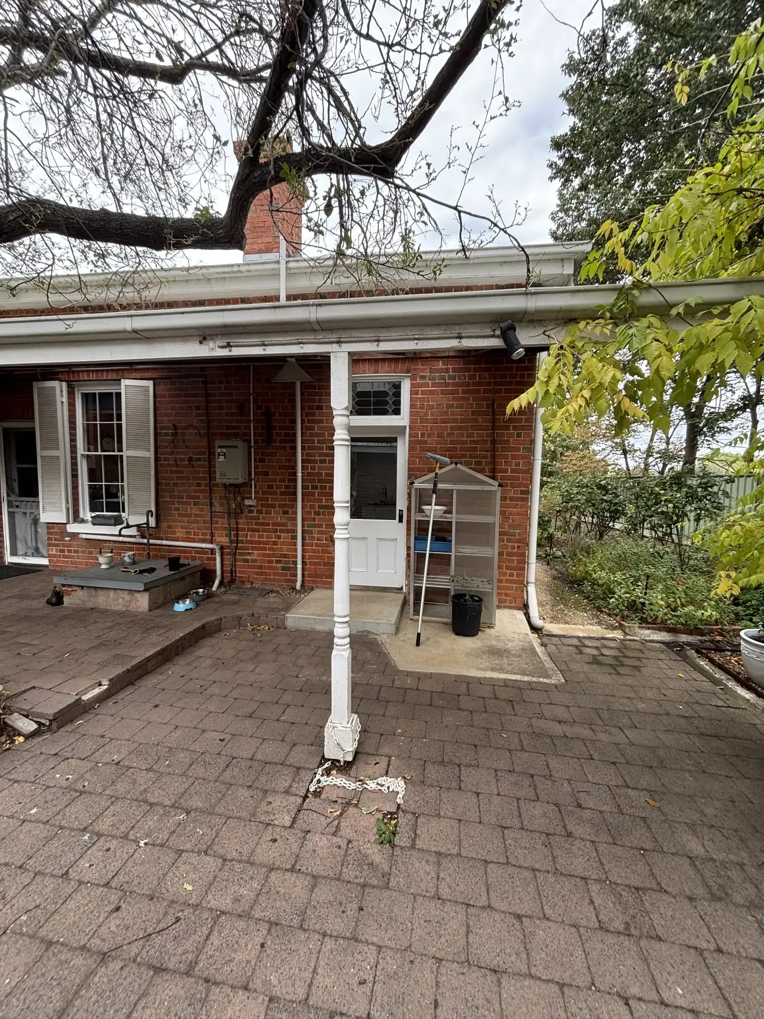 Romany Lambert Talbot - Country House - Before 04